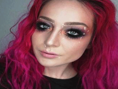 Why is everyone going crazy for glitter freckles?