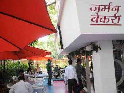 Bombay HC sets aside Pune German Bakery blast convict's death sentence