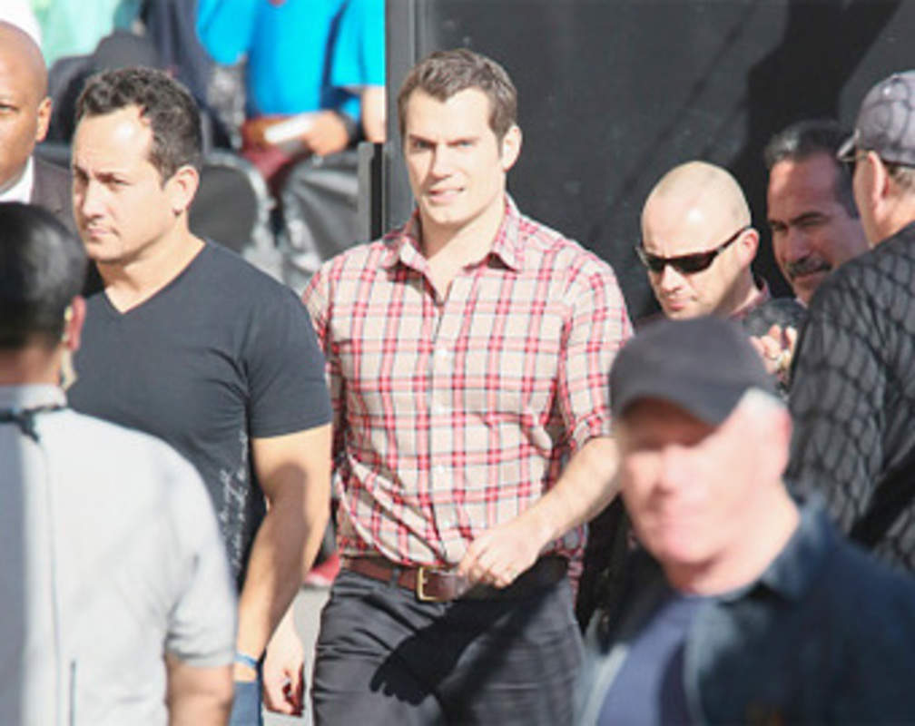 
Henry Cavill chats with fans outside Jimmy Kimmel Live
