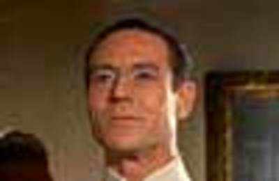 007''s Dr No passes away at 91