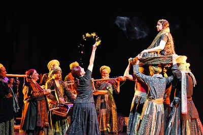 Jaipurites enjoy classic plays at 'Navras' festival
