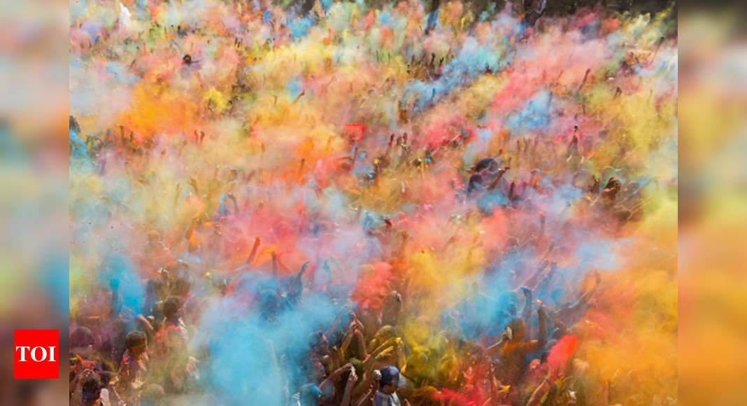 AstroSpeak What are your lucky colours this Holi Times of India