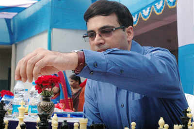 Anand to meet Caruana in a crunch game at Candidates Chess