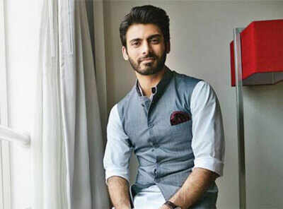 Fawad Khan's performance leaves Imran Khan's wife teary-eyed