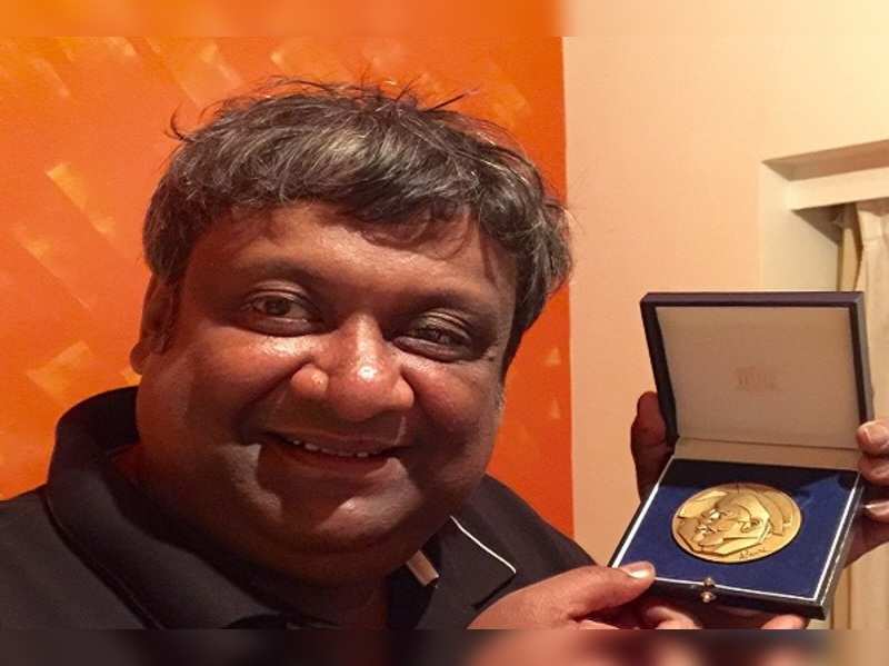 Kaushik Ganguly: Should I return my Fellini UNESCO award for 'Cinemawala'?