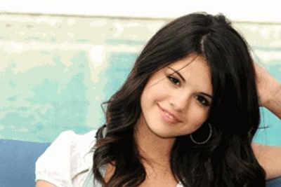 Selena Gomez announces new single from 'Revival'