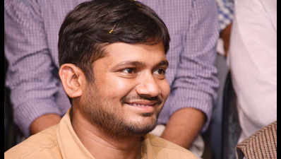 Kanhaiya beats hasty retreat after student outfits slam riot comment