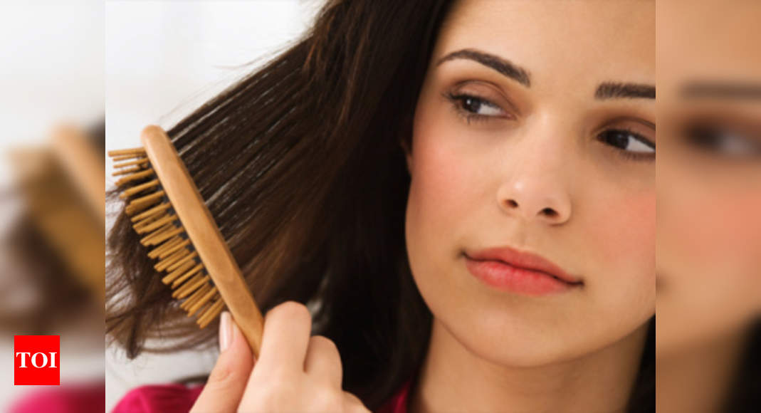 5 things you shouldn't do to have good hair - Times of India