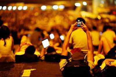 'Smartphone sales to slump globally, except India'