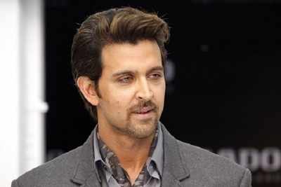 Hrithik Roshan makes yet another joke about the Pope