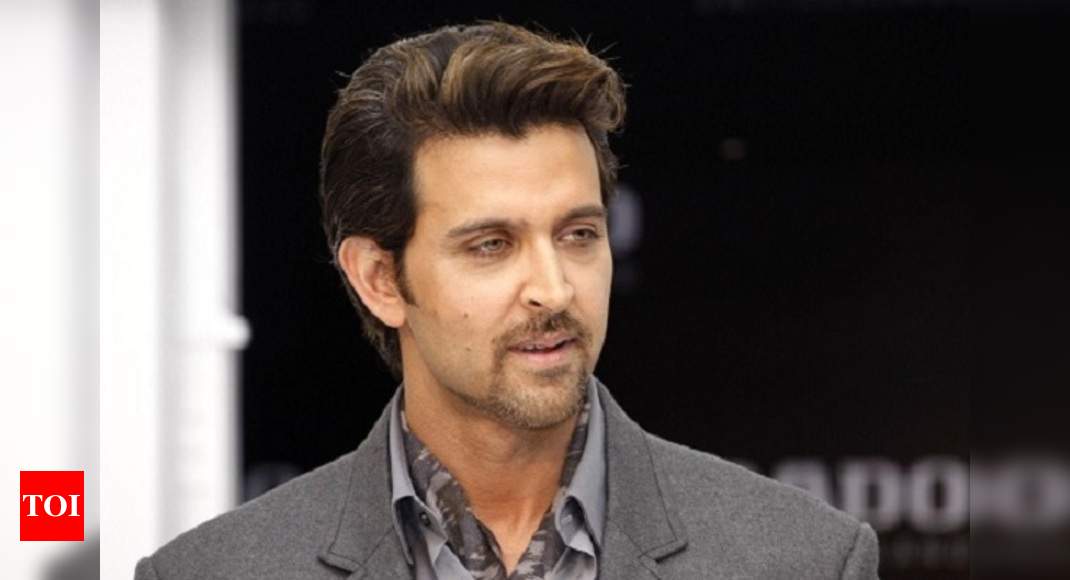Hrithik Roshan Makes Yet Another Joke About The Pope Hindi Movie News