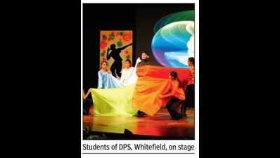 Students celebrate western music through dance