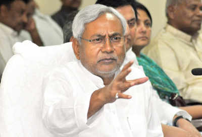 Nitish Kumar may become JD(U) chief as Sharad Yadav refuses to seek 4th term as party president