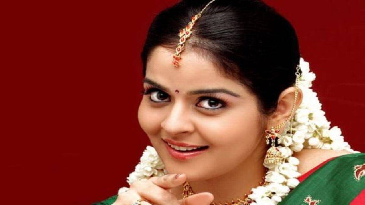 I have no regrets about my career: Roma | Malayalam Movie News - Times of  India