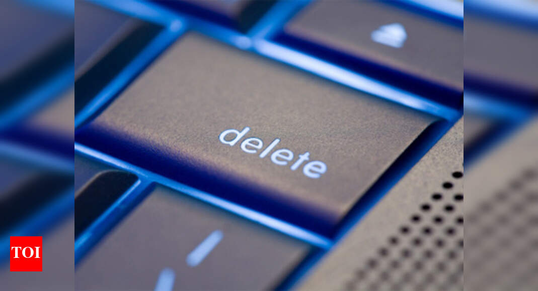 How to erase your questionable past from social media - The Times of India