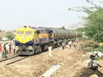 'Water train' reaches Latur, people rejoice
