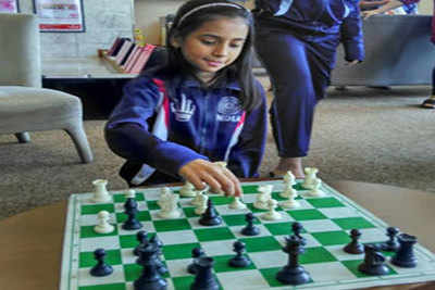 Divya Deshmukh jumps to sole lead in World cadet chess meet