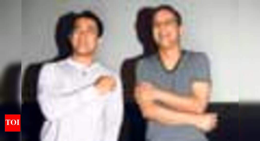Aamir-Raju have some fun | Events Movie News - Times of India