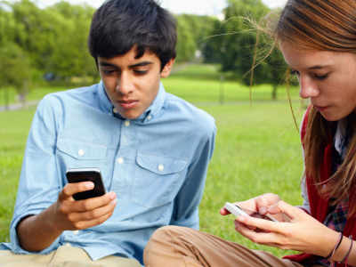 Youngsters now `haunt' their exes on social media