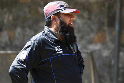 PCB chief selector Inzamam-ul-Haq takes 4 lakh monthly pay cut