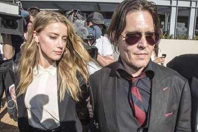 Depp, Heard apologise for illegally smuggling their dogs