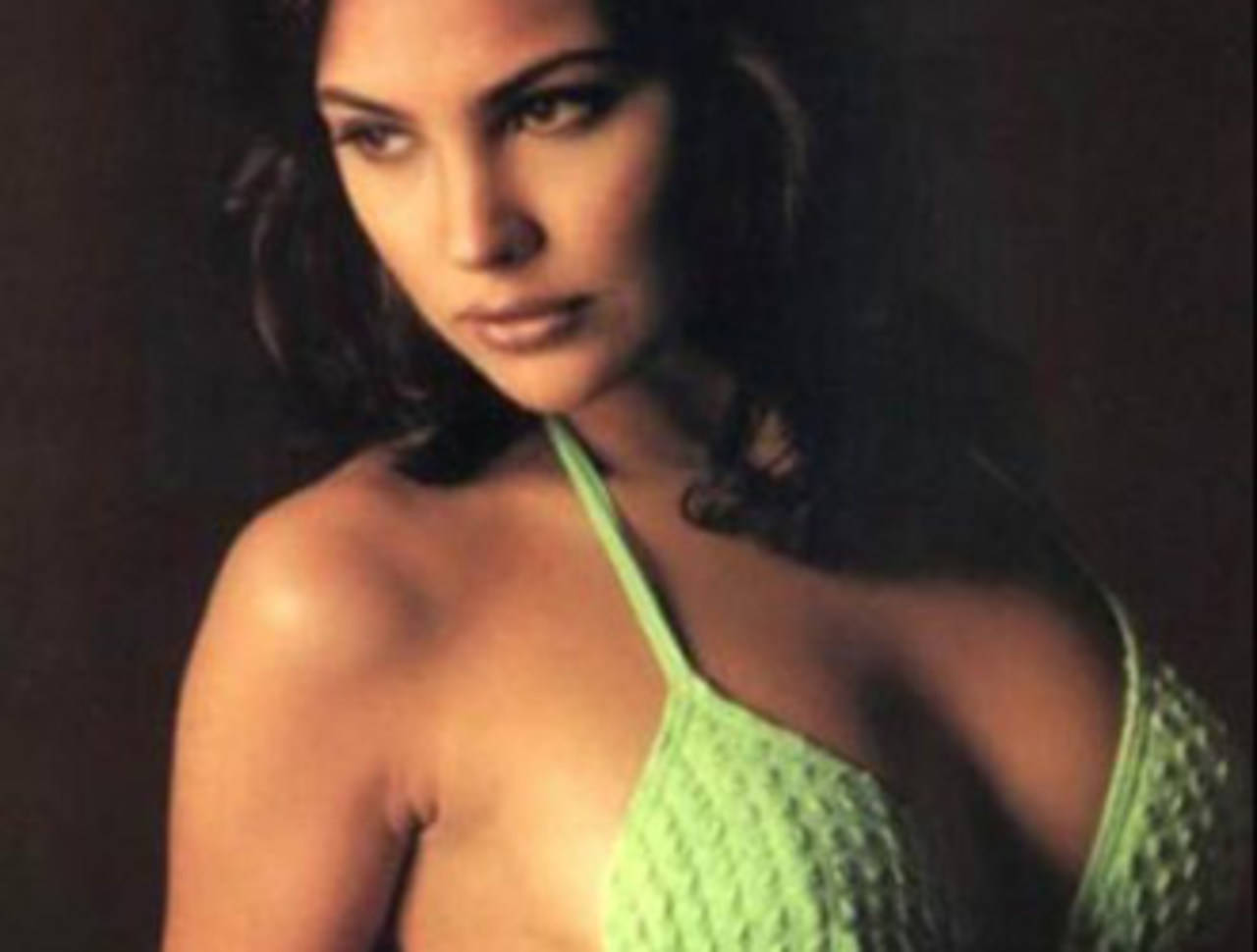 Lara Dutta is hottest bikini babe of bollywood