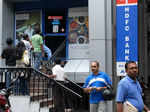 HDFC to divest 10 percent stake in insurance arm