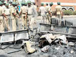 PF protesters clash with police in Bengaluru
