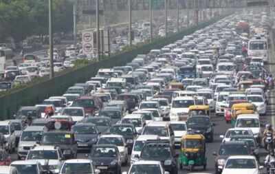 Automatic De Registration Of 15 Year Old Vehicles On Cards India New Delhi If Road Transport Ministry Has Its Way Then There Will Be A System In Place To Rid Traffic Of All Unfit Vehicles Including Private Cars 15 Years