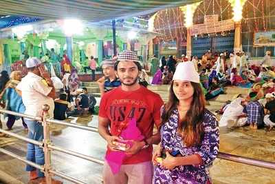 TV actors visit Ajmer Sharif dargah