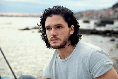 Turner: Kit Harington spends too much time in front of mirror