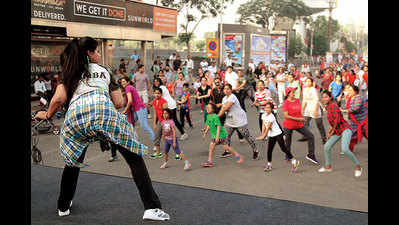 Noida's happy streets comes to a lively end