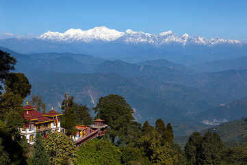 The queen of hills: Darjeeling