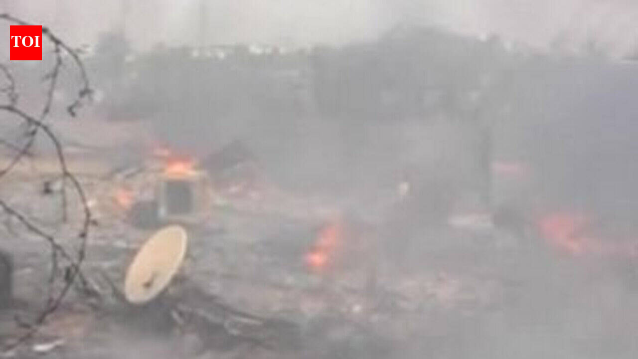 Over 100 slums gutted in Lucknow