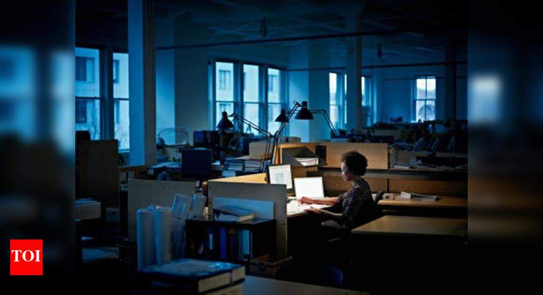 Night shifts may up heart disease risk in women - Times of India