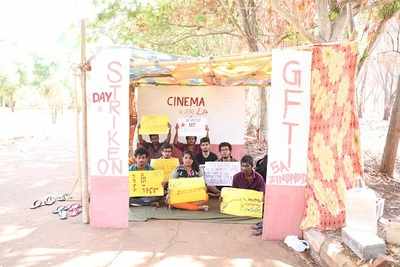 Film institute students boycott exams