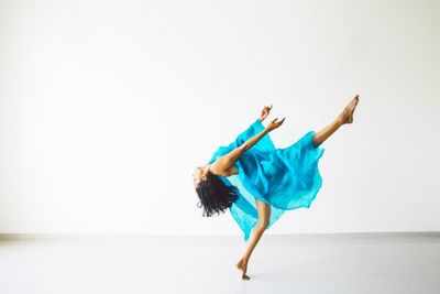 The upswing of contemporary dance movement