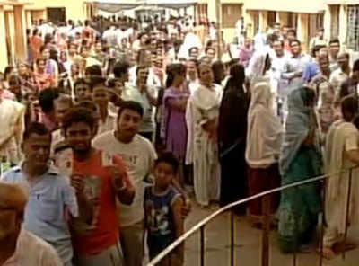 Fifth phase of polling in West Bengal, 349 candidates in fray