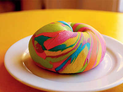 Are you in love with colours? Try rainbow food