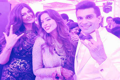 SRK, Salman attend Bipasha-Karan wedding reception