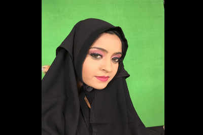 PIC: Shubhi Sharma in a burqa in 'Dharm Ke Saudagar'