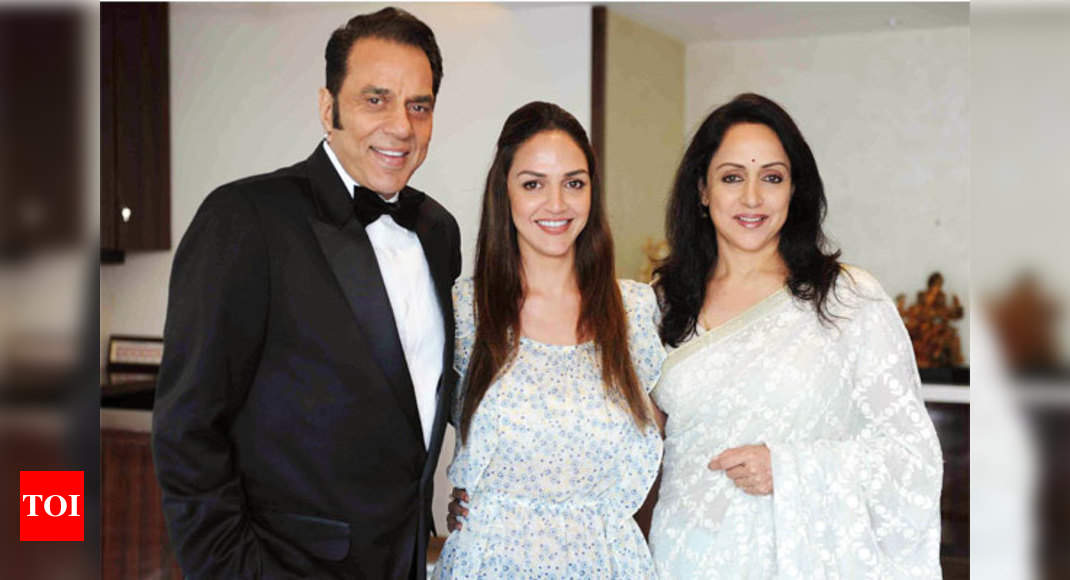 Hema Malini and Dharmendra celebrate 36th wedding anniversary | Hindi ...