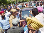 Massive jams in Delhi as cabbies protest