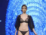 Triumph lingerie fashion show '16