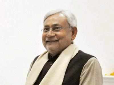 Either you or I will remain, Nitish warns drinkers