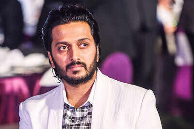 Riteish Deshmukh thanks fans on reaching two million Instagram followers | Hindi Movie News - Times of India Riteish Deshmukh thanks fans on reaching two million Instagram followers | Hindi Movie News - Times of India