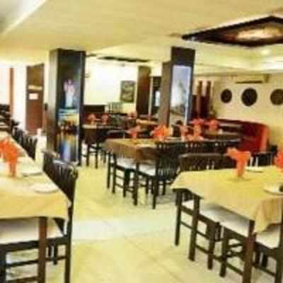 Restaurant Review: Hyderabadi Biryani