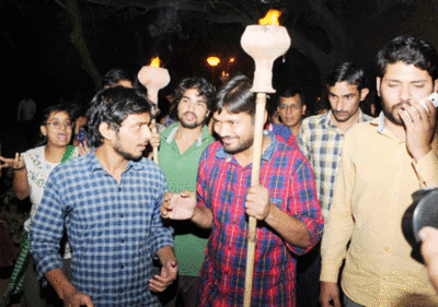 JNU hunger strike enters 10th day, Kanhaiya withdraws