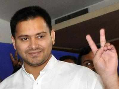 Bihar govt performing better than Modi govt: Tejashwi