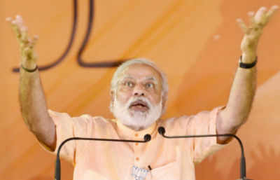 PM Narendra Modi targets Congress-DMK on scams